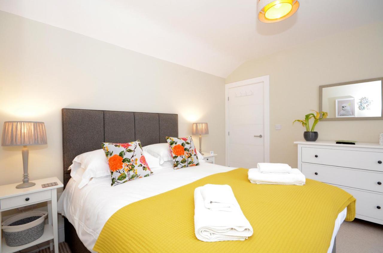 The Mews - 2 Bedroom Luxury, Spacious House With Free Parking York Eksteriør bilde